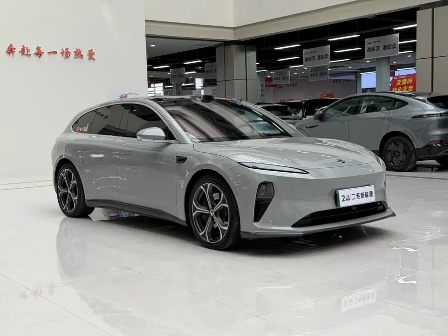 900x675_0_q87_c42_autohomecar__ChxpVWlM6oSAD18FAAdtOnkLtVE760.jpg.webp Used NIO ET5T 2024 model 75kWh Touring