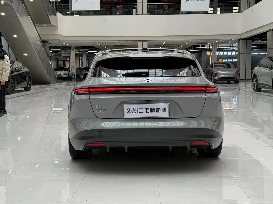 900x675_0_q87_c42_autohomecar__ChxpVWlM6oaAChvoAAehZWvkcSc508.jpg.webp Used NIO ET5T 2024 model 75kWh Touring