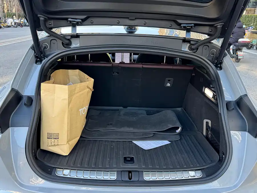 Used NIO ET5T 2024 model 75kWh Touring