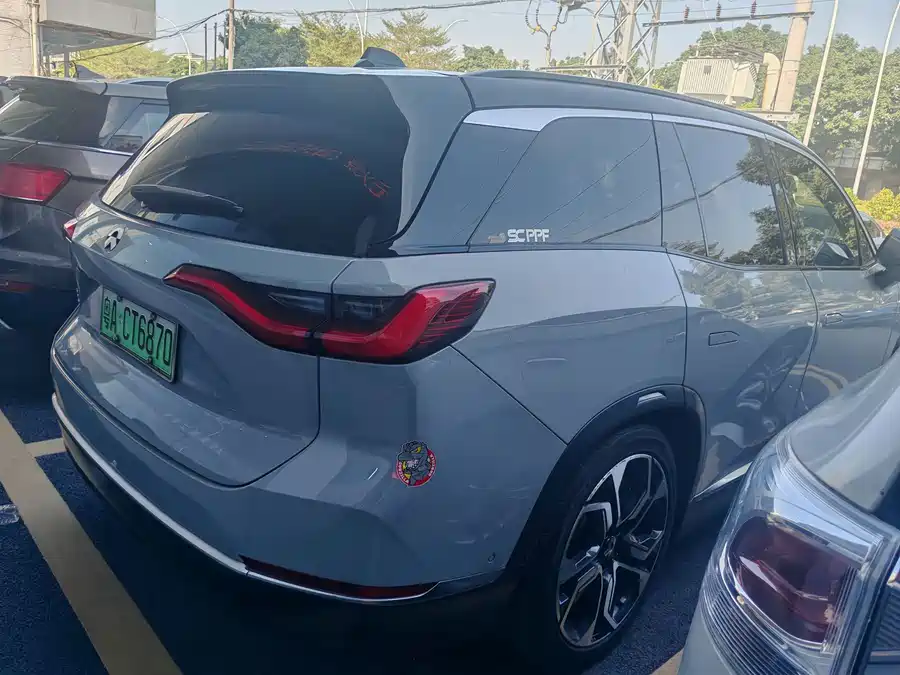 900x675_0_q87_c42_autohomecar__ChxpVWlMsOiAQBAvAAVxwjURghE803.jpg.webp Used NIO ES8 2020 415KM Signature Edition Six-Seater Edition