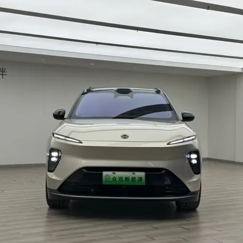 900x675_0_q87_c42_autohomecar__ChxpVWlMuseAUmXfAAUOB6EKwwU050.jpg.webp Used NIO ES8 2023 100kWh Executive Edition