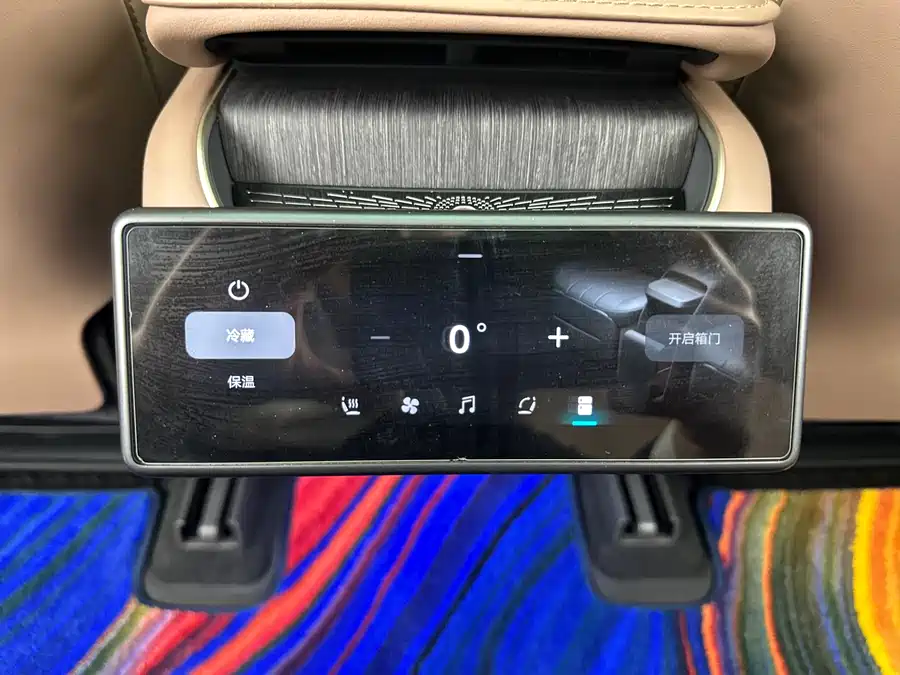 900x675_0_q87_c42_autohomecar__ChxpVWlMutWAfmJSAAiPzqJcgTI374.jpg.webp Used NIO ES8 2023 100kWh Executive Edition