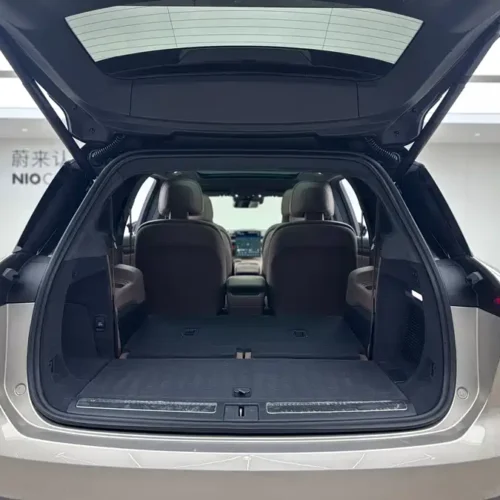 900x675_0_q87_c42_autohomecar__ChxpVWlMutiAR_h2AAbH8GIqrhY333.jpg.webp Used NIO ES8 2023 100kWh Executive Edition