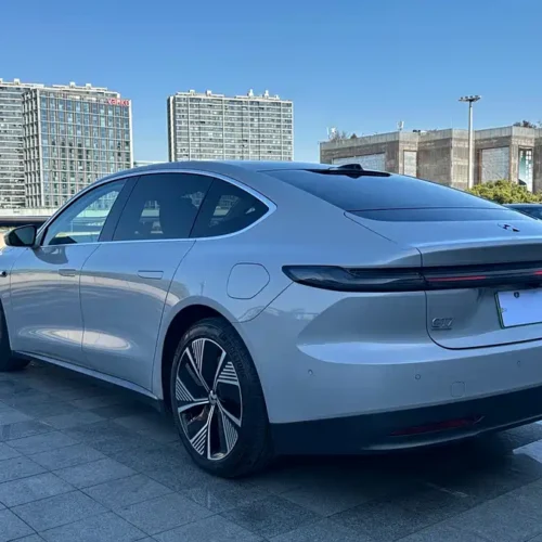 900x675_0_q87_c42_autohomecar__ChxpVWlN-EGAazfSAAmQGxATjX4749.jpg.webp Used NIO ET7 2024 75kWh Executive Edition