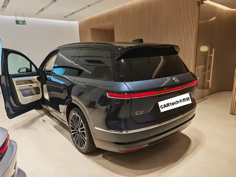 900x675_0_q87_c42_autohomecar__ChxpVWlN5wmASn3VAAbgN-Swh_s334.jpg.webp Used NIO ES8 2026 Six-seater Executive Signature Edition