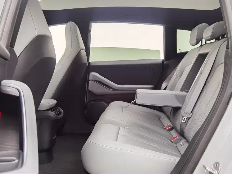 900x675_0_q87_c42_autohomecar__ChxpVWlNA2aAZQmXAAIW-Fo8J_k321.jpg.webp Used NIO ET5T 2023 75kWh Touring