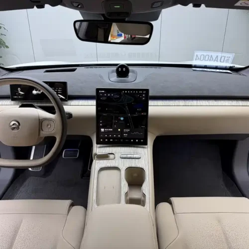 900x675_0_q87_c42_autohomecar__ChxpVWlNBUmAJohqAAgcvZcjhts454.jpg.webp Used NIO ET7 2022 model 75kWh