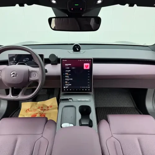 900x675_0_q87_c42_autohomecar__ChxpVWlN_NCAC5d2AAeFaxHjbco306.jpg.webp Used NIO ET5T 2024 model 75kWh Touring