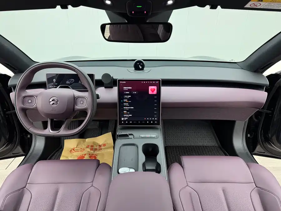 900x675_0_q87_c42_autohomecar__ChxpVWlN_NCAC5d2AAeFaxHjbco306.jpg.webp Used NIO ET5T 2024 model 75kWh Touring