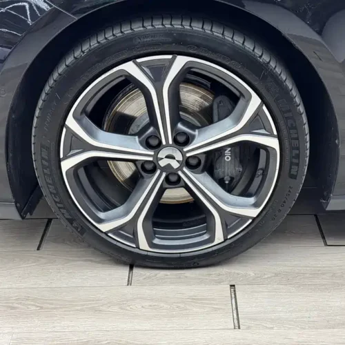 900x675_0_q87_c42_autohomecar__ChxpVWlN_NaAGTQ_AAq8oxWf2y4284.jpg.webp Used NIO ET5T 2024 model 75kWh Touring