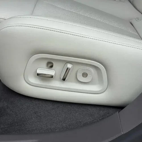 900x675_0_q87_c42_autohomecar__ChxpVWlN_S2AfrRUAAk_stuwrXs270.jpg.webp Used NIO ET7 2024 75kWh Executive Edition