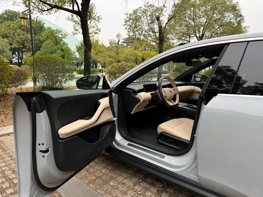 Used NIO ET5T 2024 model 75kWh Touring