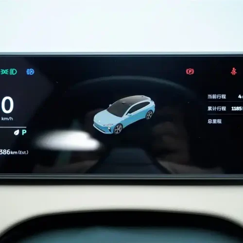 900x675_0_q87_c42_autohomecar__ChxpVWlOPlOAJ4vMAAD0W5MP6hw998.jpg.webp Used NIO ET5T 2023 75kWh Touring