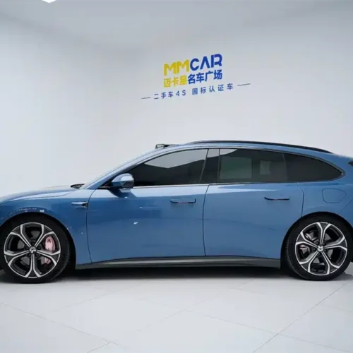 900x675_0_q87_c42_autohomecar__ChxpVWlOPlWABzjIAAEB0Gg8Yoc004.jpg.webp Used NIO ET5T 2023 75kWh Touring