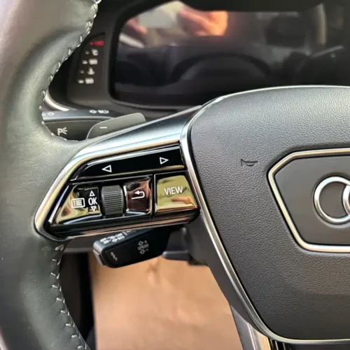 900x675_0_q87_c42_autohomecar__ChxpVWlOV5OAWv7oAAhJiHRuw1M166.jpg.webp Used Audi A6L 2020 45 TFSI quattro exclusive dynamic model