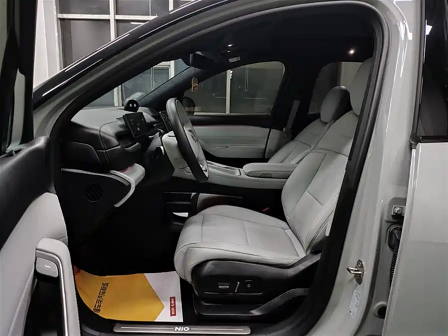 Used NIO ES6 2024 model 75kWh