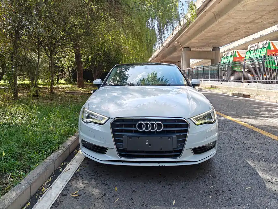 Used Audi A3 2015 Limousine 35 TFSI Million Commemorative Comfort Model