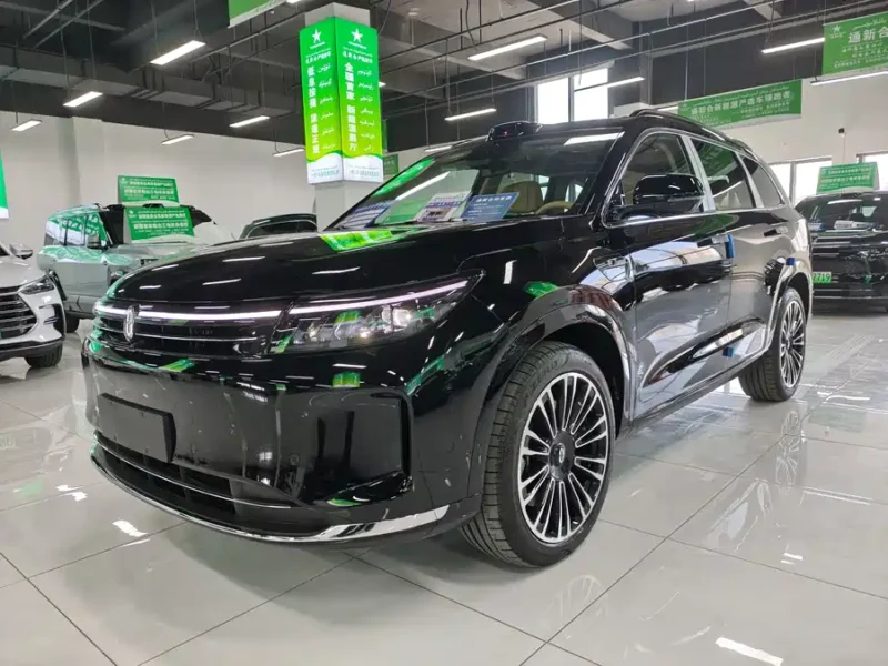 900x675_0_q87_c42_autohomecar__ChxpVmilglCASQxMAAcRjND1mB0377.jpg.webp Used HUAWEI AITO M7 2024 1.5T Intelligent Driving Four-wheel Drive Ultra Version 5 Seats