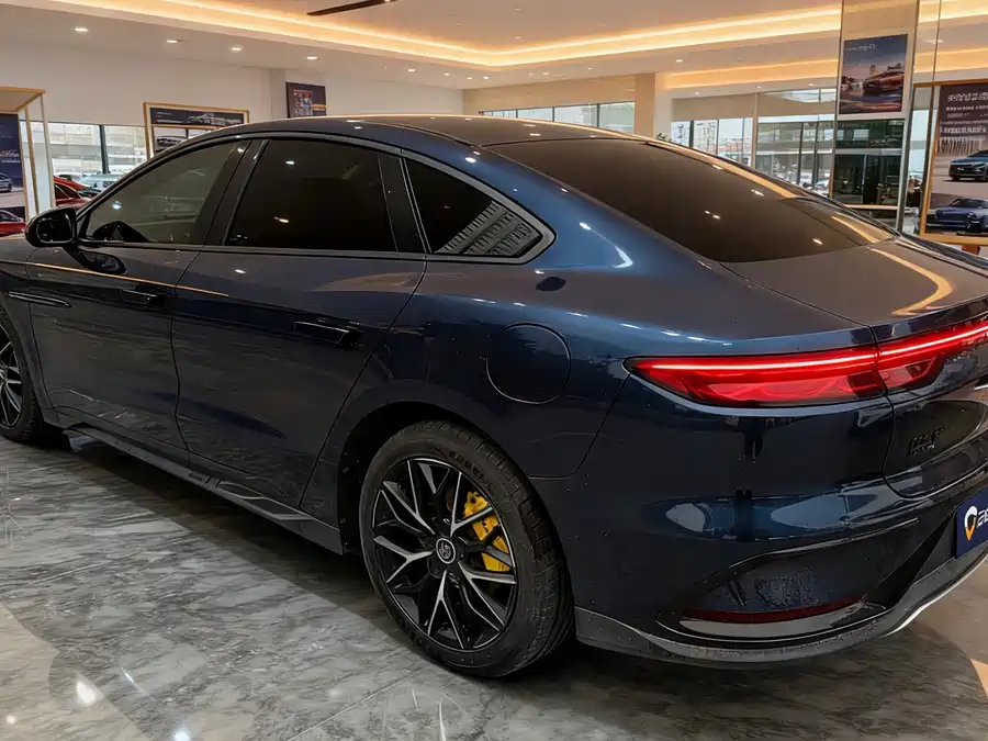 Used BYD Han 2023 DM-i Champion Edition 121KM Honor Type