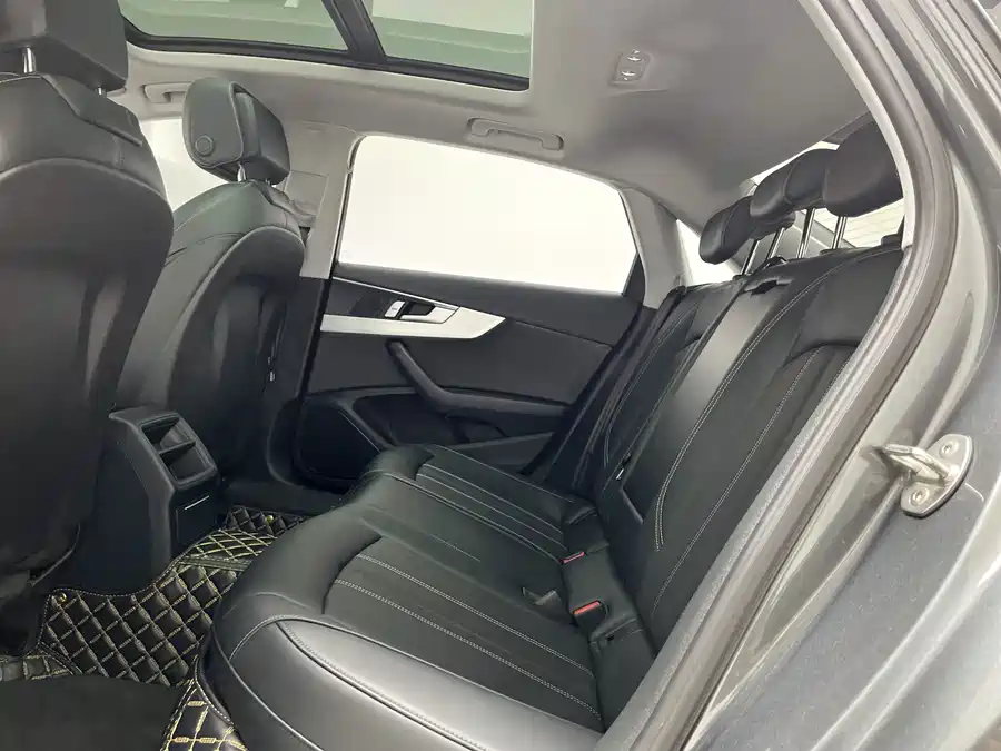 Used Audi A4L 2024 40 TFSI Fashionable and Dynamic