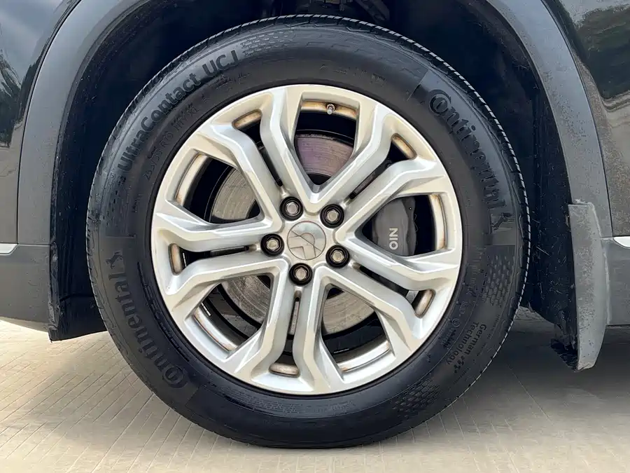 900x675_0_q87_c42_autohomecar__ChxpVmj9yXqANV86AAoWsNV-5Xw216.jpg.webp Used NIO ES8 2020 580KM six-seater version