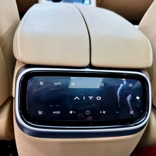 900x675_0_q87_c42_autohomecar__ChxpVmjY-FKAHM6kAAgEl5YAIKQ400.jpg.webp Used HUAWEI AITO M7 2024 1.5T rear drive Plus version 5 seats