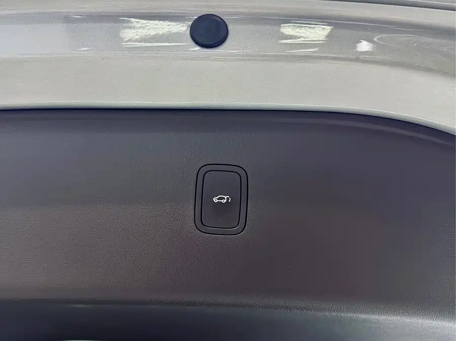 900x675_0_q87_c42_autohomecar__ChxpVmjY-FWANp75AAiBQ9CMLKc063.jpg.webp Used HUAWEI AITO M7 2024 1.5T rear drive Plus version 5 seats