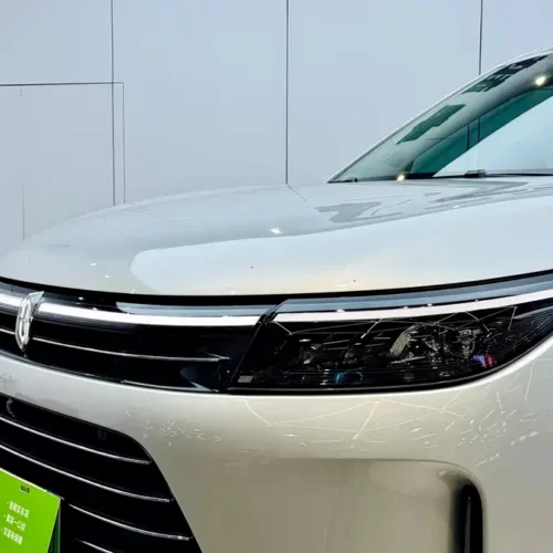 900x675_0_q87_c42_autohomecar__ChxpVmjY-FaAc1AKAAb2WJwMkvI595.jpg.webp Used HUAWEI AITO M7 2024 1.5T rear drive Plus version 5 seats