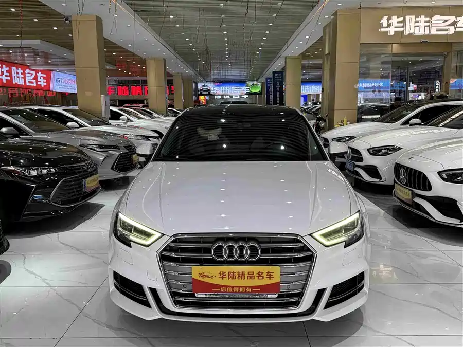 900x675_0_q87_c42_autohomecar__ChxpVmjd7rqAcWmsAAK5rO6z84M235.jpg.webp Used Audi A3 2020 Limousine 35 TFSI Sports National V