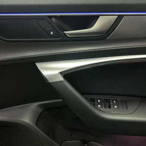 900x675_0_q87_c42_autohomecar__ChxpVmjg9h2AVOmIAAkGp4Q4ekA246.jpg.webp Used Audi A6L 2020 55 TFSI quattro exclusive dynamic model