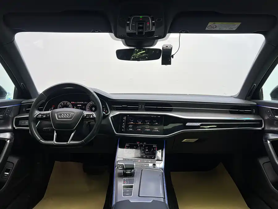 900x675_0_q87_c42_autohomecar__ChxpVmjg9haANmmwAAcjvE3DCkQ943.jpg.webp Used Audi A6L 2020 55 TFSI quattro exclusive dynamic model