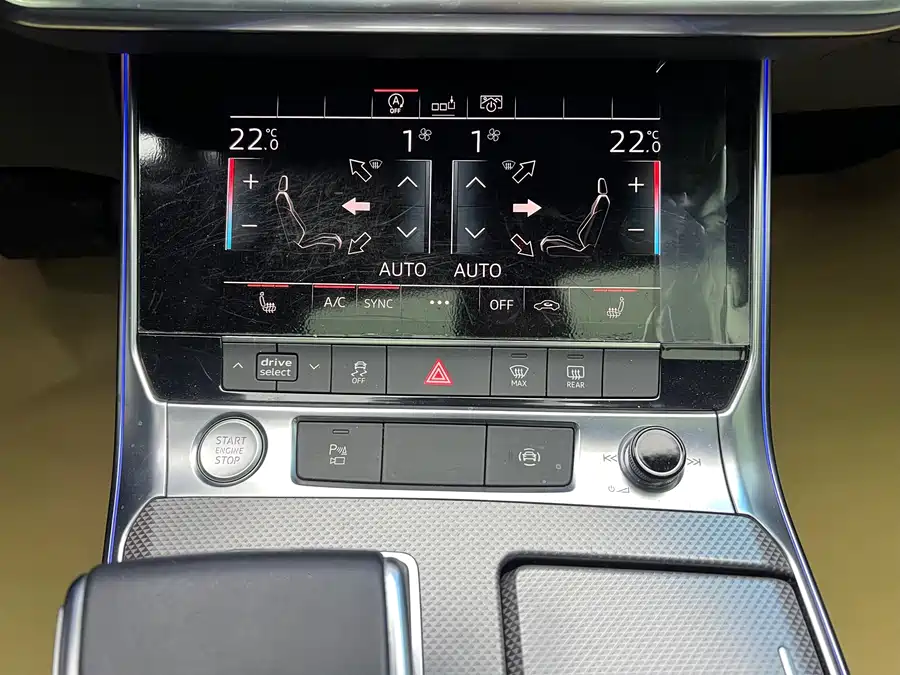 900x675_0_q87_c42_autohomecar__ChxpVmjg9huAbdltAAlu7oLDCD8751.jpg.webp Used Audi A6L 2020 55 TFSI quattro exclusive dynamic model