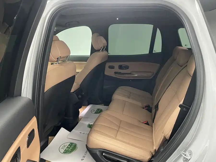 900x675_0_q87_c42_autohomecar__ChxpVmjgwASAa6pAAAUAb_DIfyA072.jpg.webp Used NIO ES8 2020 580KM seven-seater version