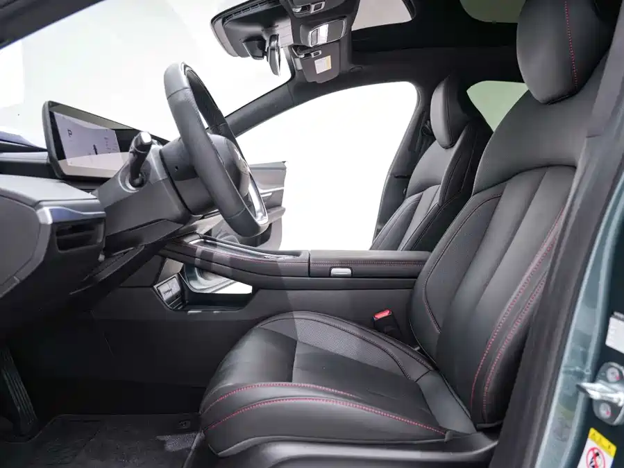 900x675_0_q87_c42_autohomecar__ChxpVmjkfNOAXo9TAAH_qrg-7n4590.jpg.webp Used Xpeng P7 2023 P7i 610 Max Performance Edition