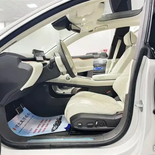 900x675_0_q87_c42_autohomecar__ChxpVmjpwDiAR0l_AAIdYmTKgi8284.jpg.webp Used NIO ET7 2022 model 100kWh first edition