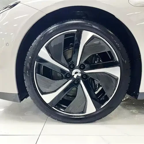 900x675_0_q87_c42_autohomecar__ChxpVmjpwDiAYL3QAAIHqN8S45Y182.jpg.webp Used NIO ET7 2022 model 100kWh first edition