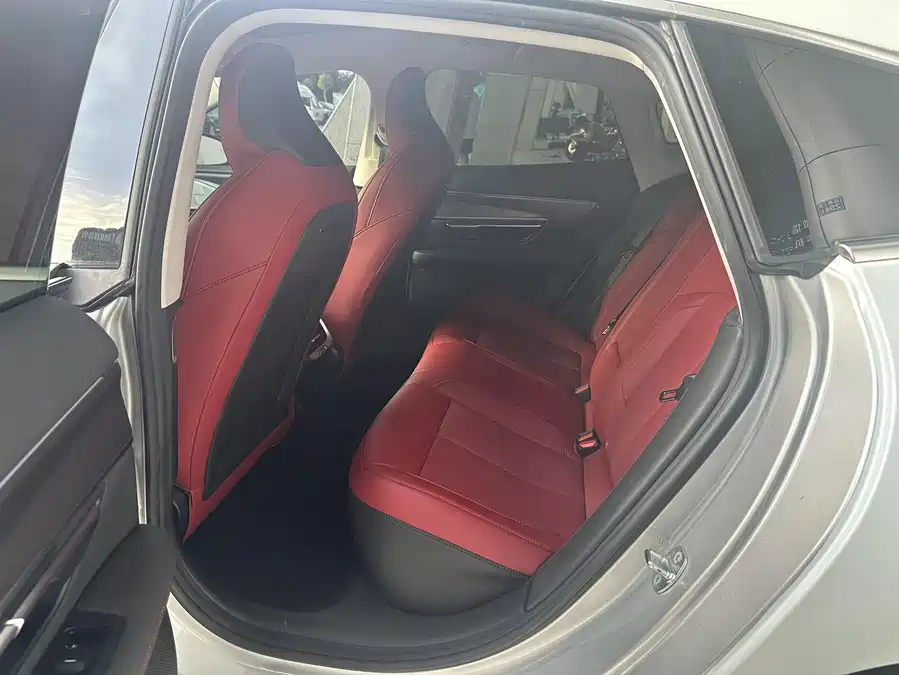 900x675_0_q87_c42_autohomecar__ChxpVmjrSyeACr-SAAKUvGRStsk228.jpg.webp Used Xpeng P7 2023 model P7i 702 Pro