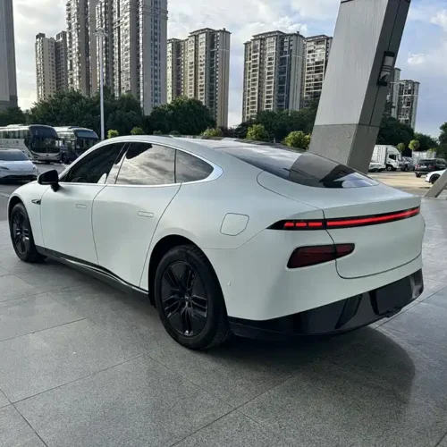 900x675_0_q87_c42_autohomecar__ChxpVmjrSyiATjNYAAYrbUNJkJ8349.jpg.webp Used Xpeng P7 2023 model P7i 702 Pro
