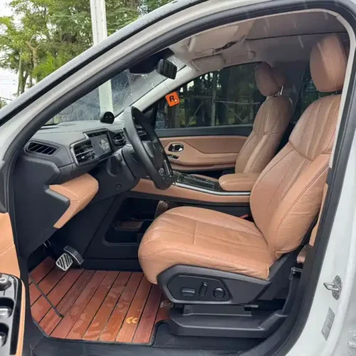 900x675_0_q87_c42_autohomecar__ChxpVmjrWpSAGNN2AAO6sJSItDE660.jpg.webp Used NIO ES8 2018 model 355KM base version six-seater version