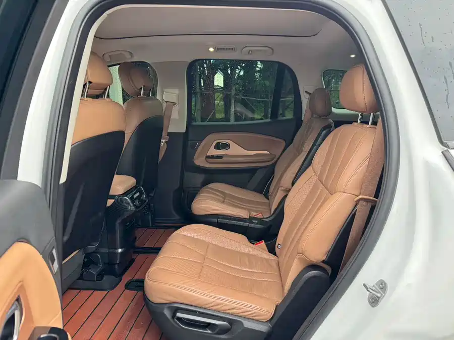 900x675_0_q87_c42_autohomecar__ChxpVmjrWpWASqdmAALburP0s6Y612.jpg.webp Used NIO ES8 2018 model 355KM base version six-seater version