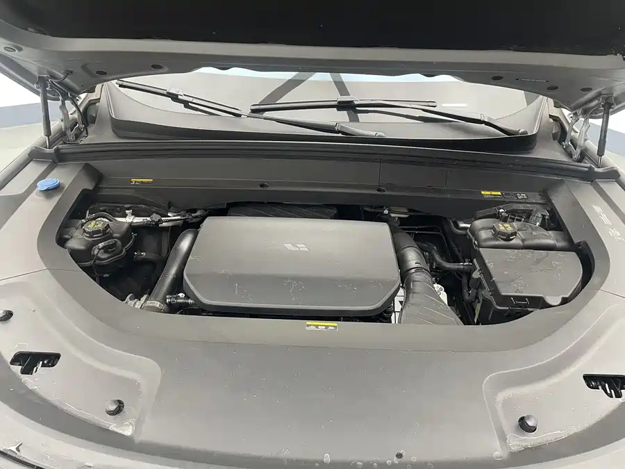 Used Li Auto L8 2023 Pro