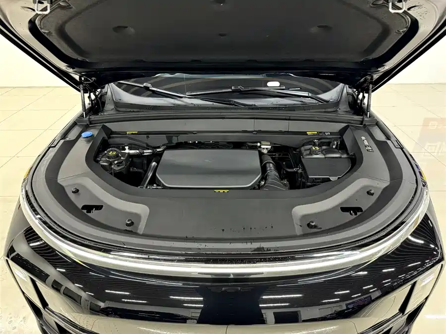 Used Li Auto L8 2023 Pro