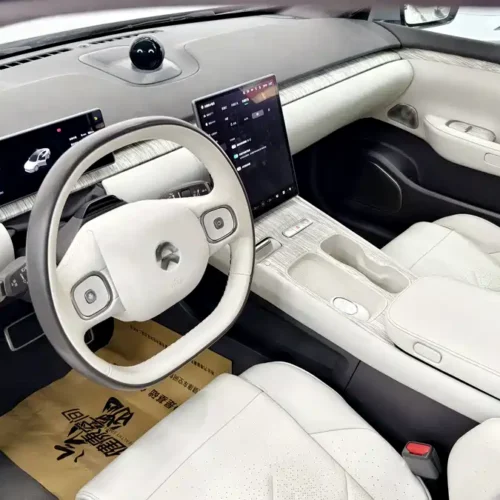 900x675_0_q87_c42_autohomecar__ChxpVmk-RbCANJDvAAtGkV21iMQ897.jpg.webp Used NIO ET7 2022 model 100kWh first edition