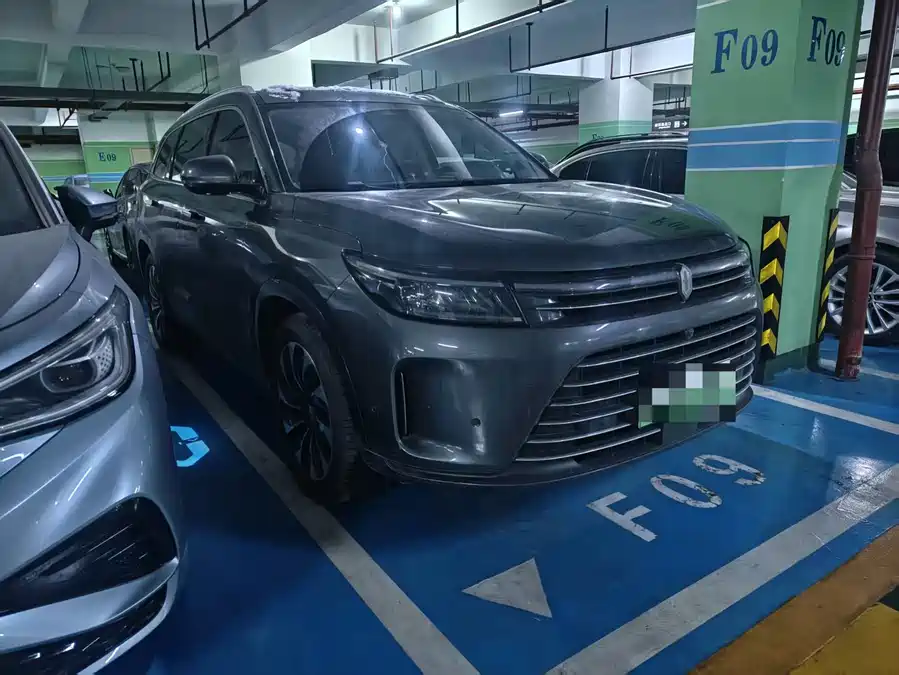 900x675_0_q87_c42_autohomecar__ChxpVmk-UmGAC3H_AAOEbQvOe4Q684.jpg.webp Used HUAWEI AITO M7 2022 1.5T rear-wheel drive comfort version