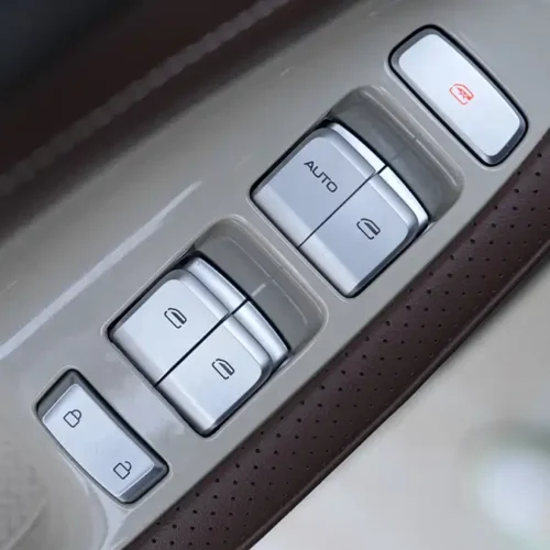 900x675_0_q87_c42_autohomecar__ChxpVmk-ZZSABq3AAAXwyJixPu8798.jpg.webp Used Wuling Bingo 2023 model 333km Yuexiang+ model