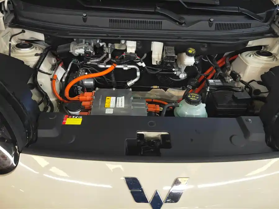 900x675_0_q87_c42_autohomecar__ChxpVmk-paCAHP_rAAGB23fmyh4758.jpg.webp Used Wuling Bingo 2025 model 333km Lingxi exclusive model