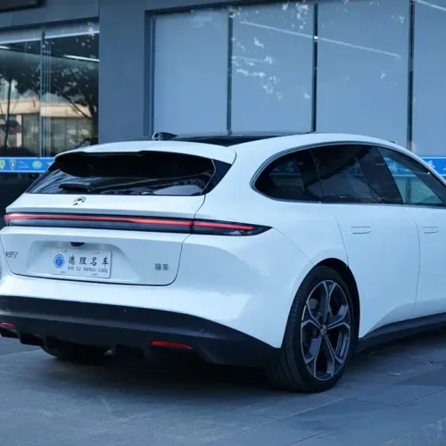 900x675_0_q87_c42_autohomecar__ChxpVmk04eqAAvfSAAd9ZRh0L-A729.jpg.webp Used NIO ET5T 2024 model 75kWh Touring