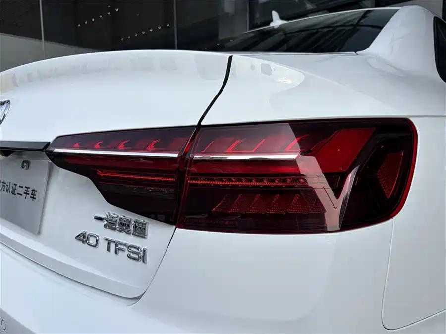 Used Audi A4L 2022 40 TFSI luxury and dynamic model