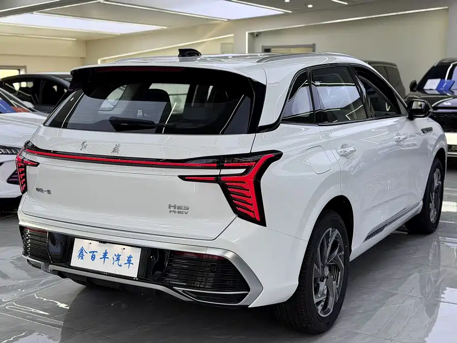 900x675_0_q87_c42_autohomecar__ChxpVmk1Q6OALegNAAhBug3i2U0445.jpg.webp Used Hongqi HS3 PHEV 2025 117km Jinwei Edition