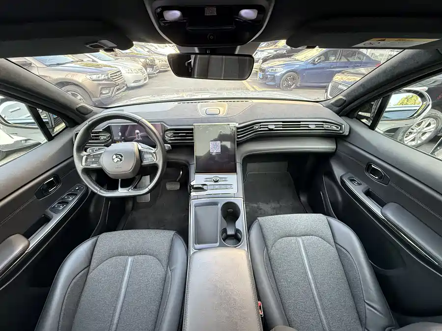 900x675_0_q87_c42_autohomecar__ChxpVmk24MqAGUUpAAdnnV5dwf0810.jpg.webp Used NIO EC6 2020 430KM Sports Edition